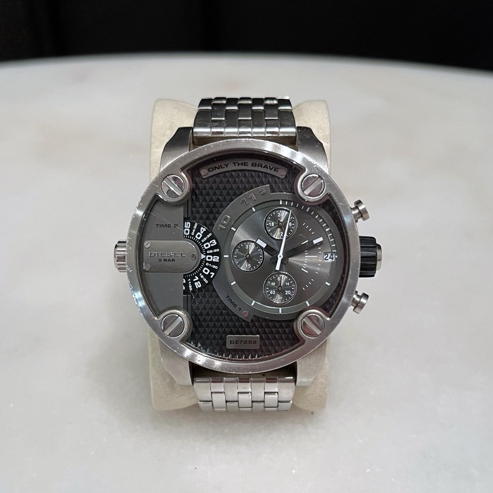 Diesel Watch - Picture 2 of 4